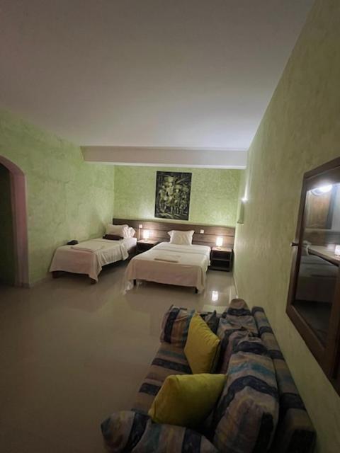 Vivenda Viviani Bed & Breakfast ปรายา ภายนอก รูปภาพ